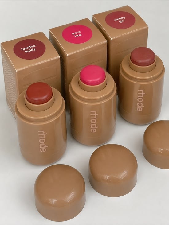 Rhode Pocket Blush