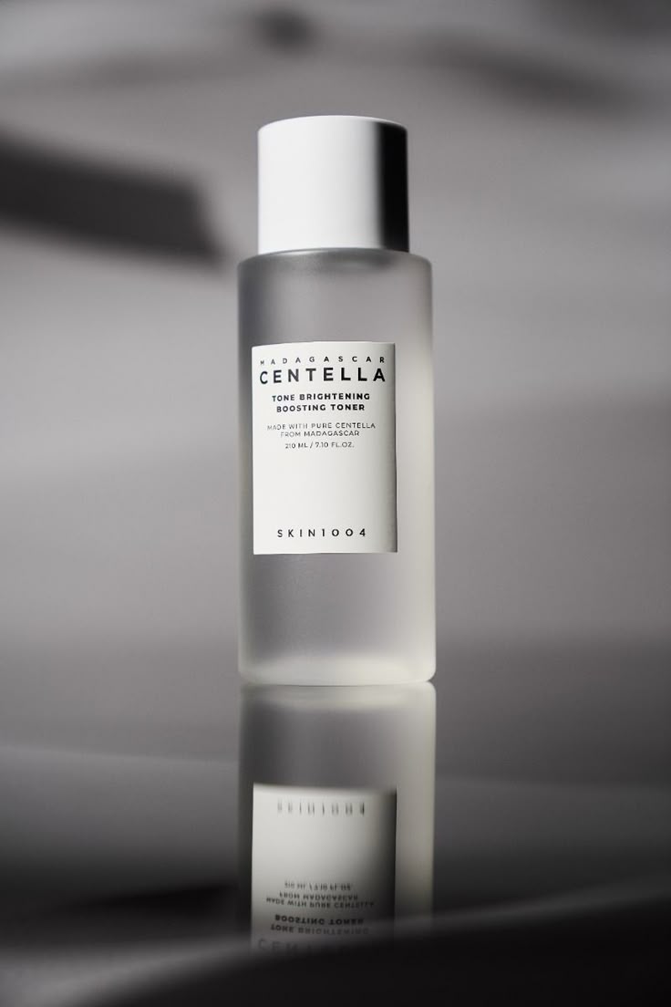 SKIN1004 Madagascar Centella Tone Brightening Boosting Toner