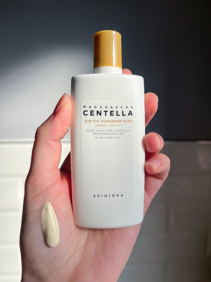 Skin1004 Madagascar Centella Air-Fit SunCream Plus Spf50+ Pa+++