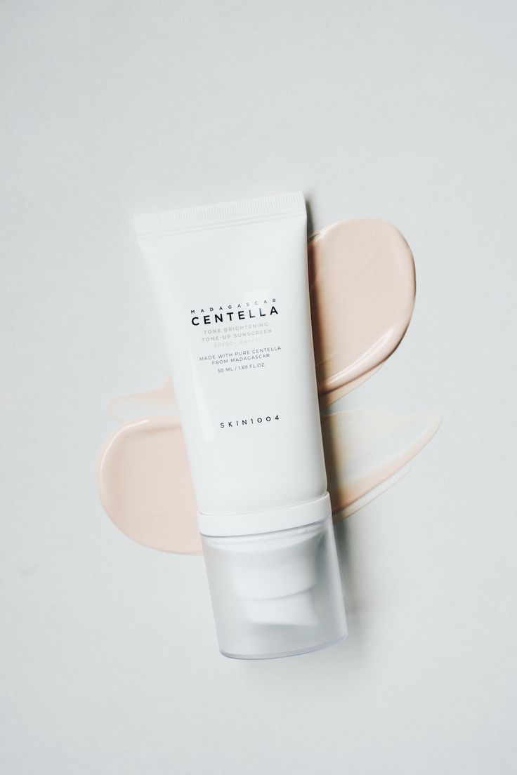 SKIN1004 Madagascar Centella Tone Brightening Tone-Up Sunscreen
