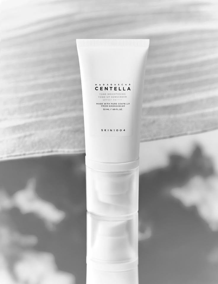 SKIN1004 Madagascar Centella Tone Brightening Tone-Up Sunscreen