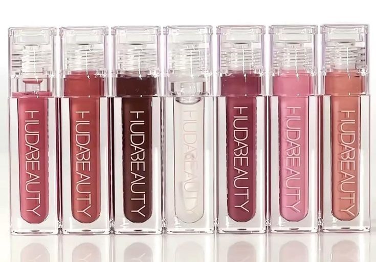 HUDA BEAUTY Faux Filler Extra Shine Lip Gloss
